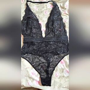 Victoria Secret Black Lace  lingerie Large